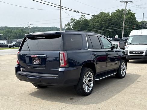 Used 2019 GMC Yukon SLT w/ HD Trailering Package AWD/4WD image 18