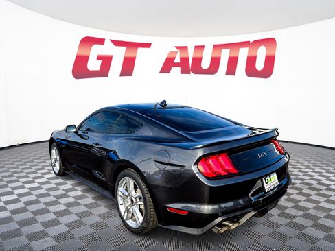 Used 2020 Ford Mustang GT Premium w/ Carbon Sport Interior Package image 5