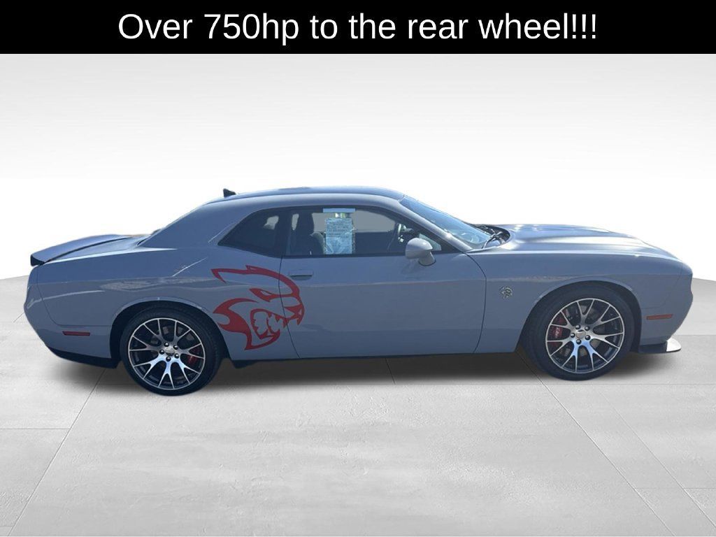 Used 2021 Dodge Challenger SRT Hellcat RWD image 2