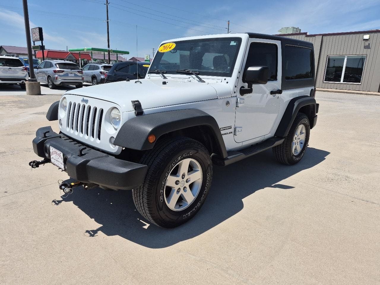 Used 2014 Jeep Wrangler Sport w/ Quick Order Package 24S AWD/4WD image 2