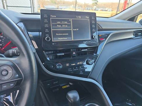 Used 2024 Toyota Camry XSE image 25