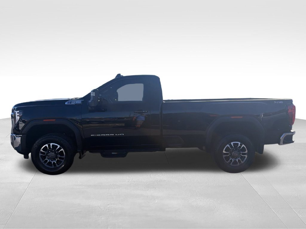 Used 2024 GMC Sierra 2500 SLE w/ SLE Convenience Package AWD/4WD image 2