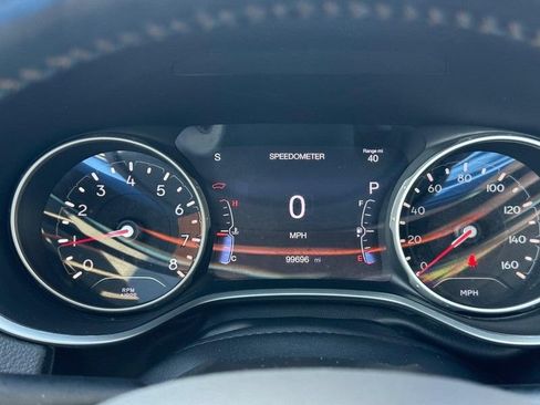Used 2020 Jeep Compass Limited AWD/4WD image 22