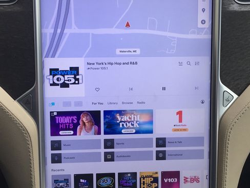 Used 2014 Tesla Model S P85 image 9