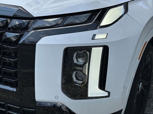 Used 2025 Hyundai Palisade Calligraphy AWD/4WD image 9