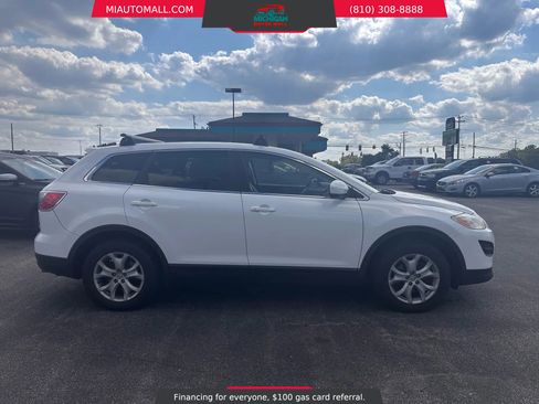 Used 2011 MAZDA CX-9 Touring w/ Moonroof & Bose Audio Pkg image 4