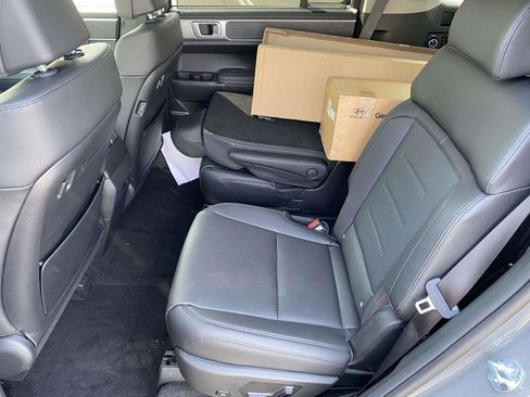 New 2026 Hyundai Santa Fe Limited FWD image 14