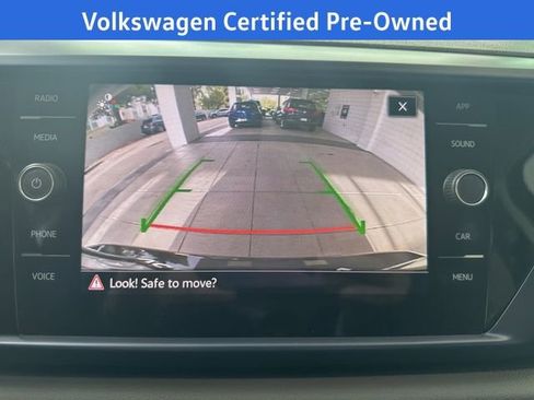 Certified 2023 Volkswagen Taos SE w/ Panoramic Sunroof Package image 27