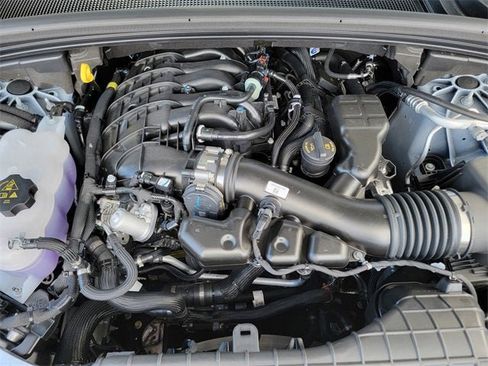 New 2025 Jeep Grand Cherokee Altitude image 36