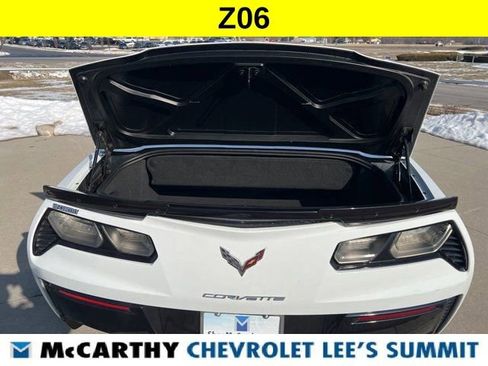 Used 2016 Chevrolet Corvette Z06 w/ 3LZ Preferred Equipment Group image 20