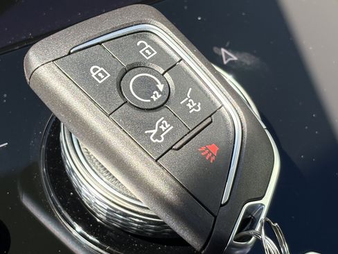 New 2026 Cadillac Escalade IQL Sport 1 w/ LPO, ONYX Package image 30