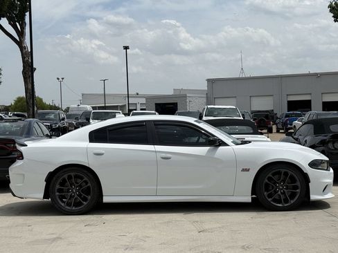 Used 2023 Dodge Charger Scat Pack RWD image 3