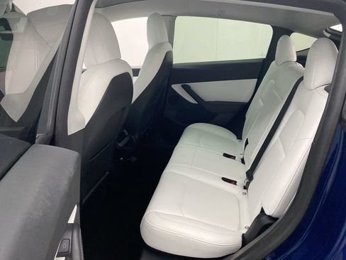Used 2022 Tesla Model Y Performance AWD/4WD image 26