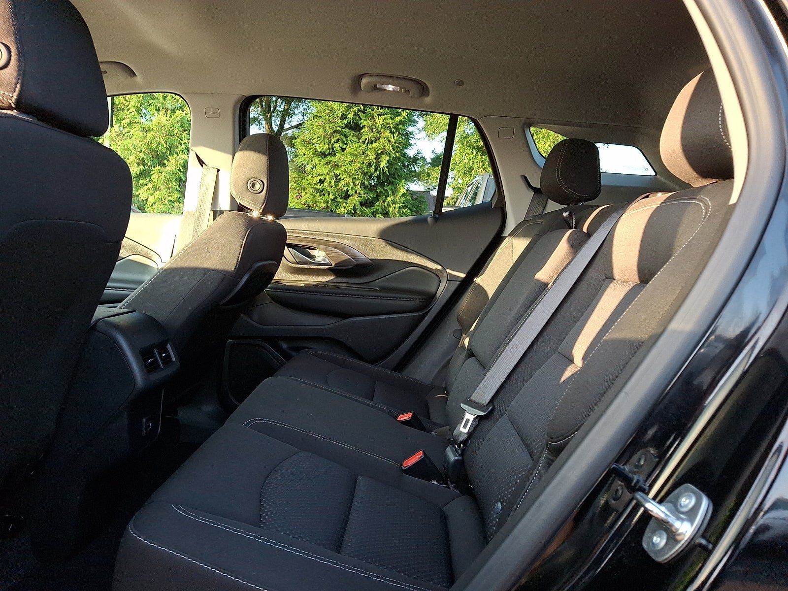 Certified 2024 GMC Terrain SLE FWD image 10