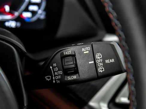 Used 2021 BMW X5 M w/ Competition Package image 34