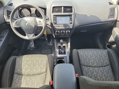 Used 2024 Mitsubishi Outlander Sport ES AWD/4WD image 16