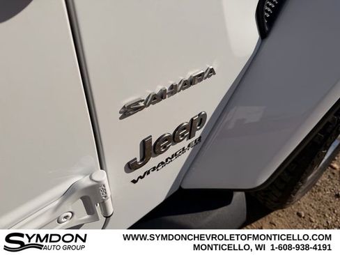 Used 2020 Jeep Wrangler Unlimited Sahara image 23