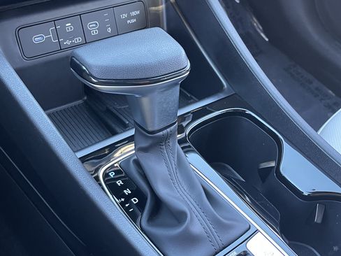 Used 2025 Hyundai Santa Cruz SEL FWD image 26