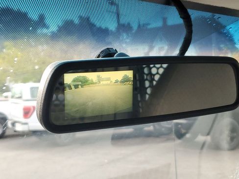 Used 2015 Chevrolet Express 2500 w/ Express Access Plus Package image 21