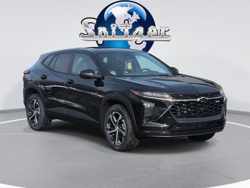 New 2026 Chevrolet Trax RS w/ Sunroof Package image 1