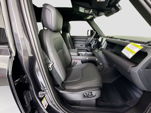 New 2026 Land Rover Defender 110 X-Dynamic SE AWD/4WD image 20
