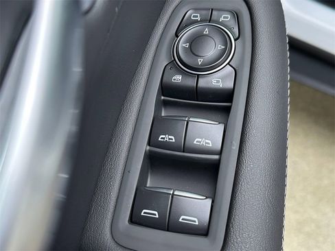 New 2025 Cadillac XT5 Sportv w/ Technology Package image 21