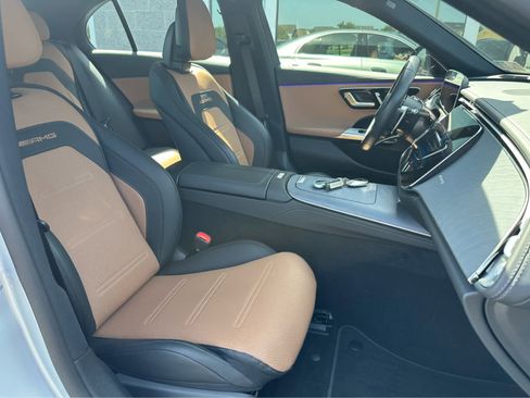 Used 2025 Mercedes-Benz E 53 AMG e 4MATIC Sedan image 14