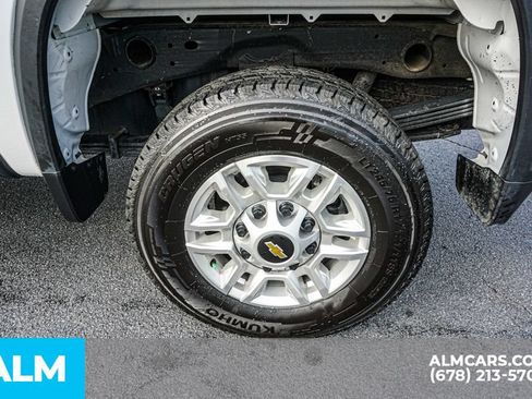 Used 2025 Chevrolet Silverado 2500 LT w/ Convenience Package AWD/4WD image 16