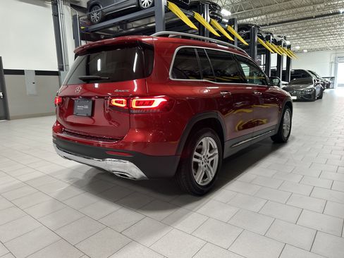 Certified 2023 Mercedes-Benz GLB 250 4MATIC image 5