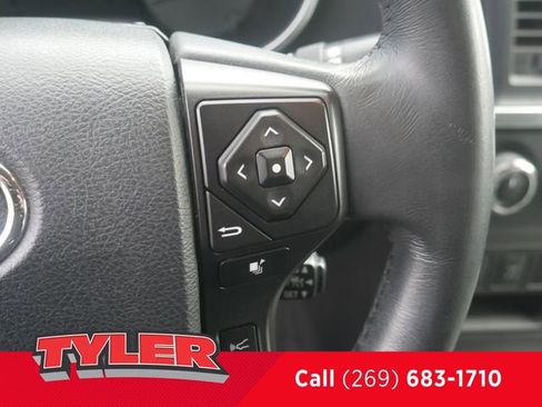 Used 2018 Toyota Sequoia TRD Sport image 27