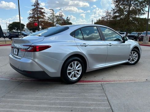 Used 2026 Toyota Camry LE FWD image 6