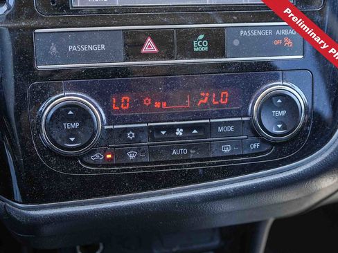 Used 2019 Mitsubishi Outlander ES FWD image 21