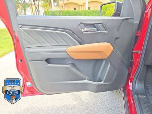 New 2026 GMC Canyon AT4 w/ Technology Plus Package AWD/4WD image 19