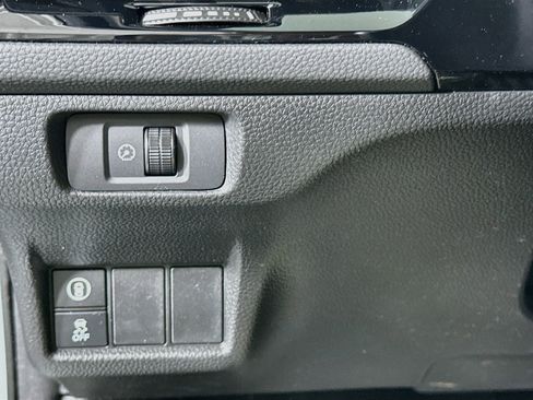 Used 2022 Honda Civic EX image 17