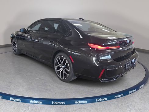 Used 2023 BMW 740i w/ Parking Assistance Package image 9