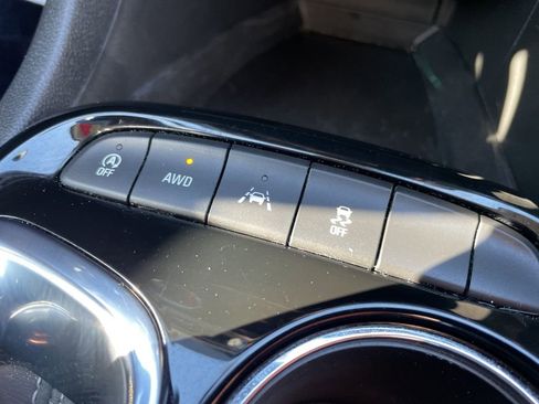 Used 2025 Buick Encore GX Preferred image 8