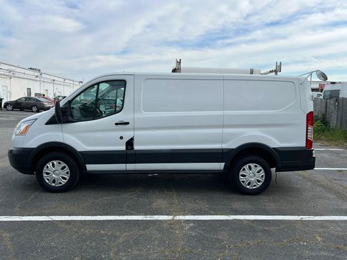 Used 2015 Ford Transit 250 130 Low Roof w/ Exterior Upgrade Package RWD image 66