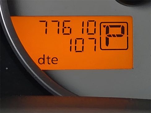 Used 2018 Nissan Frontier PRO-4X image 24