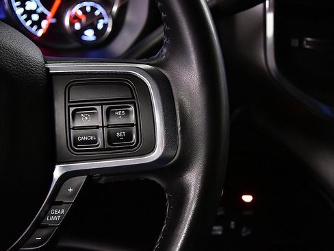 Used 2021 RAM 2500 Laramie image 25