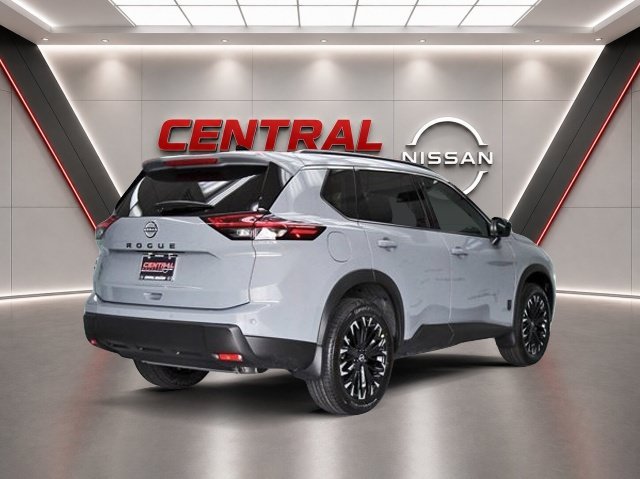 New 2026 Nissan Rogue Dark Armor FWD image 5