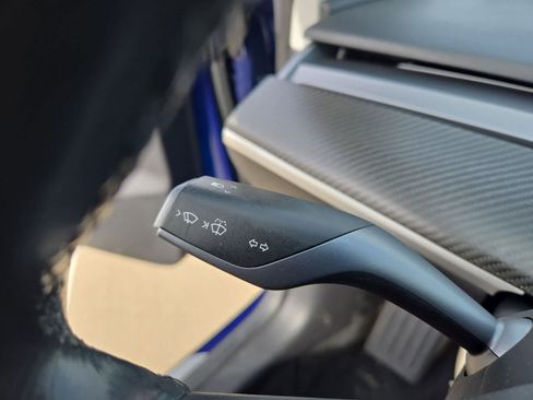 Used 2018 Tesla Model 3 image 23