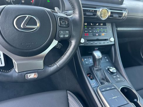 Used 2024 Lexus RC 350 F Sport image 27