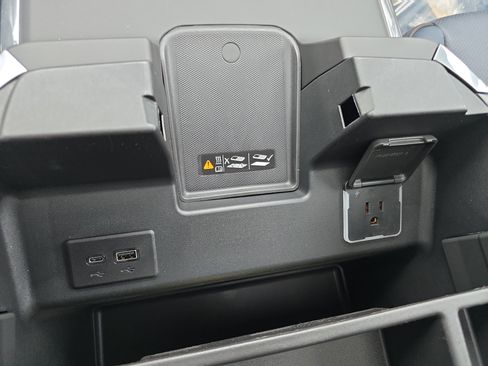 New 2026 Chevrolet Silverado 3500 High Country w/ High Country Premium Package image 35