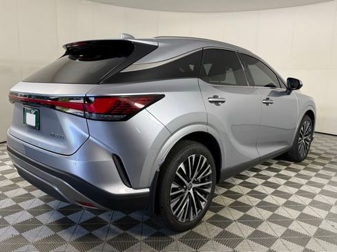 Used 2023 Lexus RX 350 Premium Plus w/ Cold Area Package FWD image 6