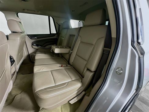 Used 2018 Chevrolet Tahoe LT image 30