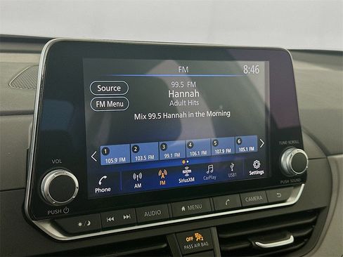 Used 2025 Nissan Altima 2.5 SR image 17