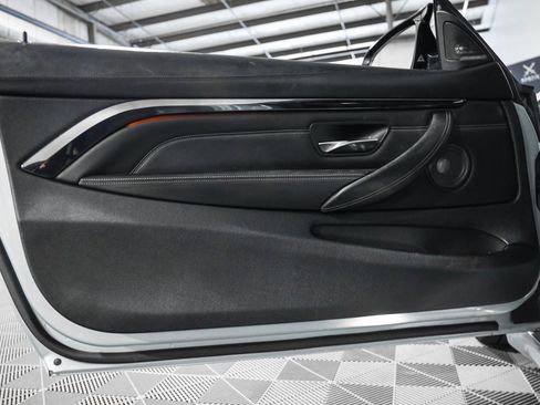 Used 2015 BMW M4 Coupe image 29