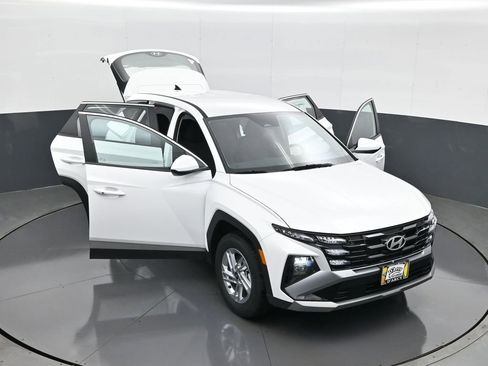 New 2026 Hyundai Tucson SE FWD image 29