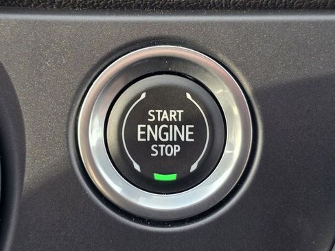 Used 2019 Chevrolet Blazer LT AWD/4WD image 12