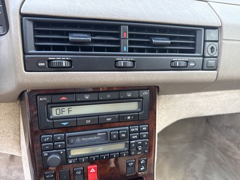 Used 1998 Mercedes-Benz SL 500 image 27